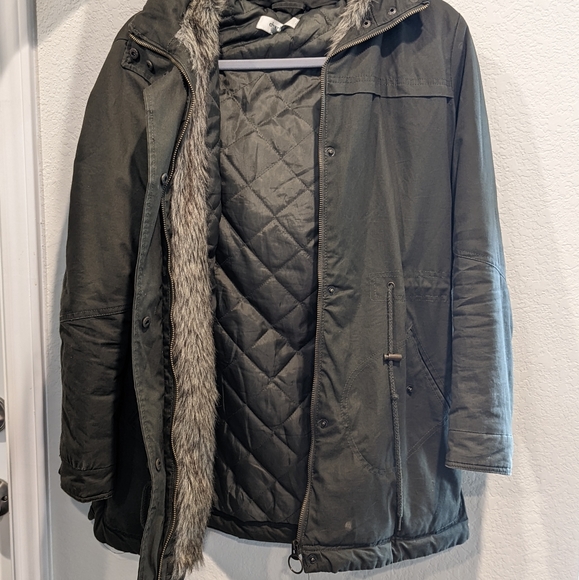 Green jacket - Picture 2 of 4